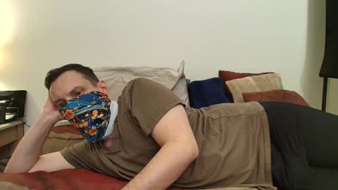 i o ro online show from 03-18-26, 07:55