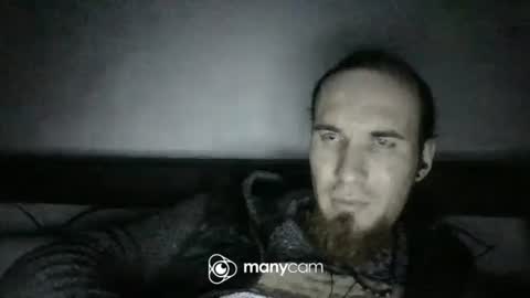 Snapshot of iam_leooo chatting on 01-03-25, 01:27 juan and roxana online show from 01-03-25, 01:27