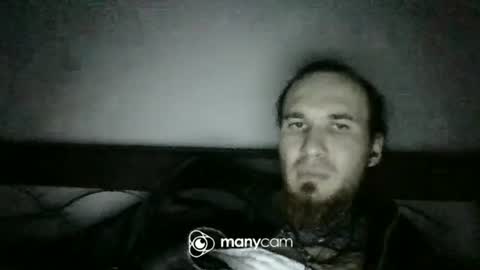 Snapshot of iam_leooo chatting on 01-28-25, 07:00 juan and roxana online show from 01-28-25, 07:00