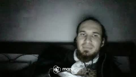 Snapshot of iam_leooo chatting on 01-29-25, 04:15 juan and roxana online show from 01-29-25, 04:15