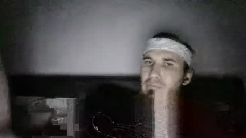 Snapshot of iam_leooo chatting on 01-29-25, 07:25 juan and roxana online show from 01-29-25, 07:25