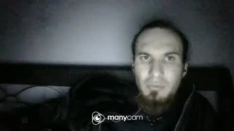 Snapshot of iam_leooo chatting on 02-04-25, 05:10 juan and roxana online show from 02-04-25, 05:10