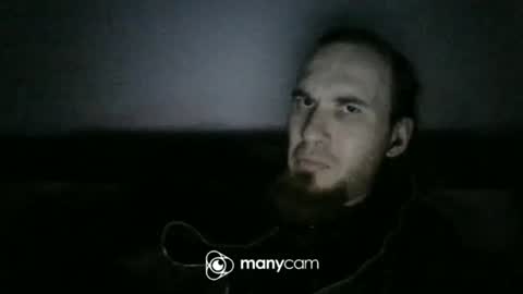 Snapshot of iam_leooo chatting on 02-24-25, 05:11 juan and roxana online show from 02-24-25, 05:11