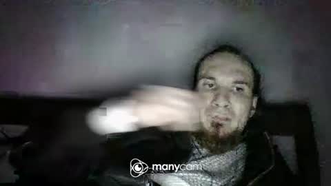 Snapshot of iam_leooo chatting on 02-28-25, 07:05 juan and roxana online show from 02-28-25, 07:05