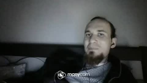 Snapshot of iam_leooo chatting on 03-07-25, 07:30 juan and roxana online show from 03-07-25, 07:30