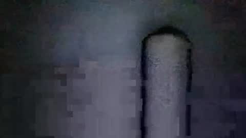 Snapshot of iam_leooo chatting on 03-09-25, 04:00 juan and roxana online show from 03-09-25, 04:00