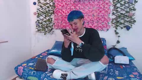 Snapshot of iam_lukas__ chatting on 09-11-25, 04:01 iam_lukas__ online show from 09-11-25, 04:01