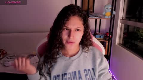 Snapshot of iam_nikki chatting on 02-17-26, 06:54 On instagram Imm NikkiHelp me reach 100 likes online show from 02-17-26, 06:54