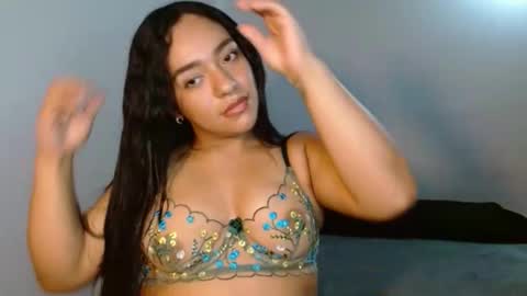 iam_paolax online show from 12-21-25, 12:29