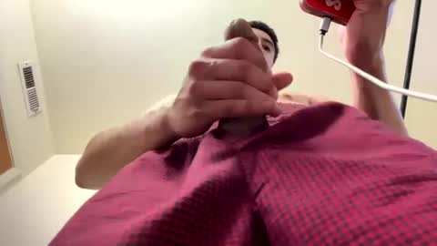 iam_papa187 online show from 03-05-25, 12:38