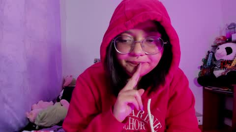 Snapshot of iam_zoechan chatting on 12-15-24, 11:34 Zoe 3 online show from 12-15-24, 11:34