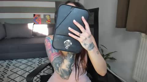 Snapshot of iamababygal chatting on 01-13-25, 08:58 Baby Gal online show from 01-13-25, 08:58