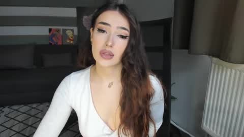 Snapshot of iamababygal chatting on 01-31-25, 08:32 Baby Gal online show from 01-31-25, 08:32