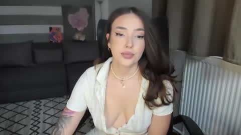 Snapshot of iamababygal chatting on 10-13-25, 09:09 Baby Gal online show from 10-13-25, 09:09