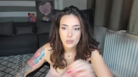 Snapshot of iamababygal chatting on 10-23-25, 07:40 Baby Gal online show from 10-23-25, 07:40