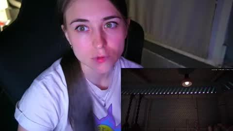 Dervindella online show from 09-19-25, 05:02