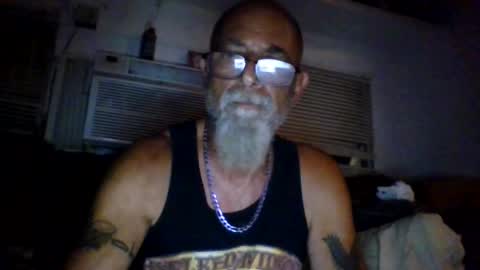 Snapshot of iamgoat_69 chatting on 06-11-26, 03:04 Goat Lulu Elektra online show from 06-11-26, 03:04