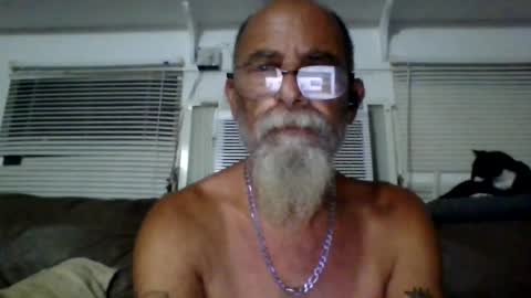 Snapshot of iamgoat_69 chatting on 07-12-26, 07:10 Goat Lulu Elektra online show from 07-12-26, 07:10
