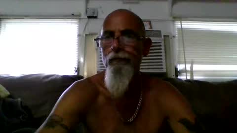 Snapshot of iamgoat_69 chatting on 07-17-26, 03:39 Goat Lulu Elektra online show from 07-17-26, 03:39