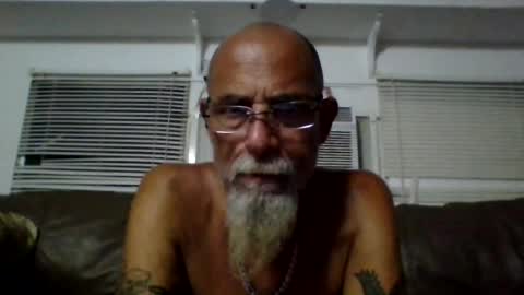 Snapshot of iamgoat_69 chatting on 07-21-26, 06:38 Goat Lulu Elektra online show from 07-21-26, 06:38