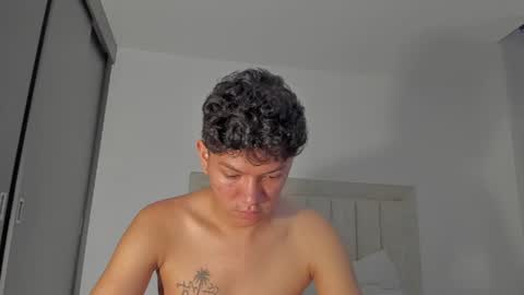 Juliiiiian online show from 06-25-26, 11:26