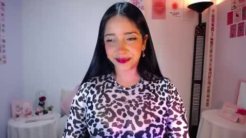 Camila online show from 04-19-26, 02:22