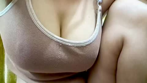 Iamnidhicam online show from 04-13-26, 11:48