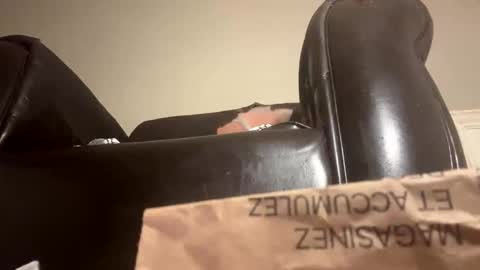 iamtheone403 online show from 11-14-25, 10:07