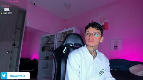 IAN CASTILLO online show from 10-08-25, 11:08