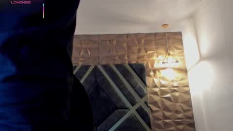 IAN CASTILLO online show from 03-28-26, 11:10