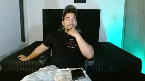 Ian Davis online show from 05-24-26, 03:28