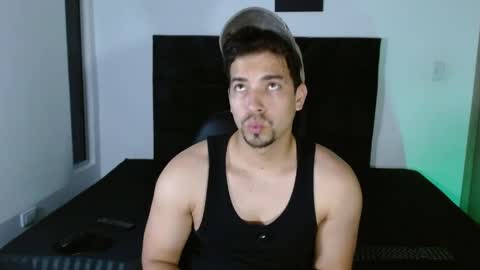 Ian Davis online show from 05-26-26, 01:56