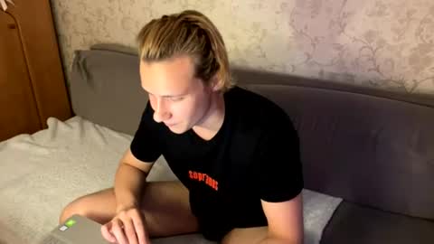 ian_mcflurry online show from 07-16-26, 04:35