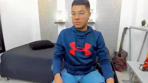       online show from 11-01-25, 12:18