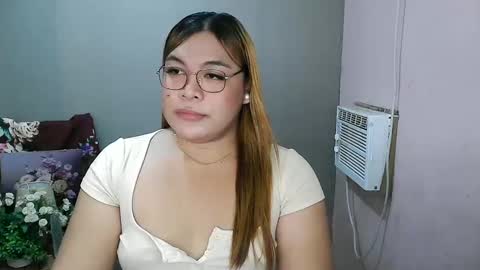 Snapshot of iana_whorexxx chatting on 01-26-25, 09:19 iana online show from 01-26-25, 09:19