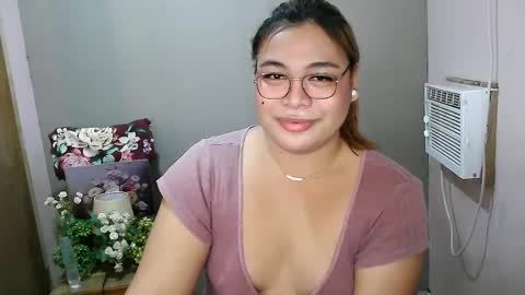 Snapshot of iana_whorexxx chatting on 02-01-25, 06:32 iana online show from 02-01-25, 06:32