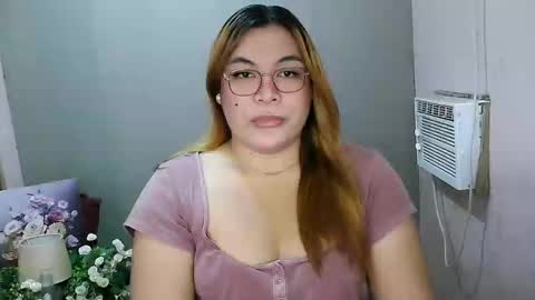 Snapshot of iana_whorexxx chatting on 02-05-25, 10:08 iana online show from 02-05-25, 10:08