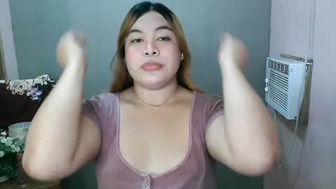 Snapshot of iana_whorexxx chatting on 02-24-25, 12:26 iana online show from 02-24-25, 12:26