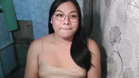 Snapshot of iana_whorexxx chatting on 10-01-25, 11:27 iana online show from 10-01-25, 11:27