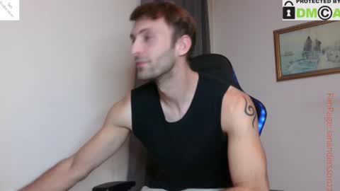 Snapshot of ianandersson27 chatting on 10-06-25, 07:44 Ian Andersson online show from 10-06-25, 07:44