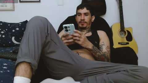 Snapshot of iandoherty chatting on 10-16-25, 01:06 Ian Doherty online show from 10-16-25, 01:06