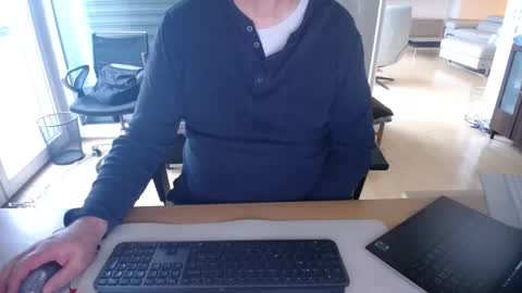 Snapshot of iandy12 chatting on 02-04-25, 07:29 iandy12 online show from 02-04-25, 07:29