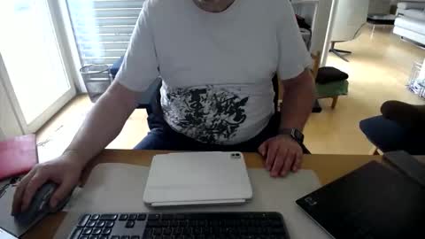 Snapshot of iandy12 chatting on 02-05-26, 10:53 iandy12 online show from 02-05-26, 10:53