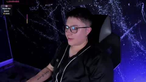 ian online show from 09-29-25, 10:14