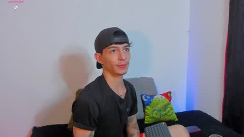 Ian Lark online show from 06-23-26, 02:20
