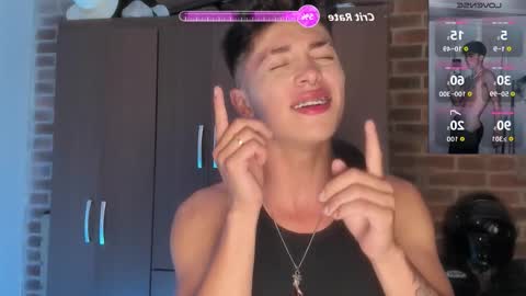 Snapshot of ianwayne_ chatting on 01-08-26, 12:57 Andrew online show from 01-08-26, 12:57