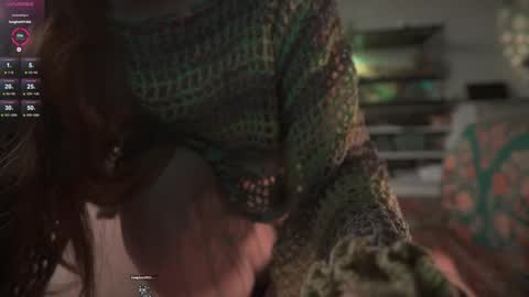 Snapshot of iara_mi chatting on 12-03-25, 02:15 stream next week online show from 12-03-25, 02:15