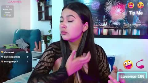 Isabella online show from 11-29-25, 11:35