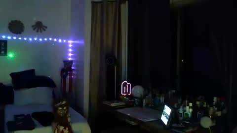 Snapshot of ibpms247 chatting on 09-23-25, 04:48 PMS online show from 09-23-25, 04:48