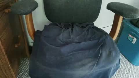 Icaneatu69 online show from 06-17-26, 07:48